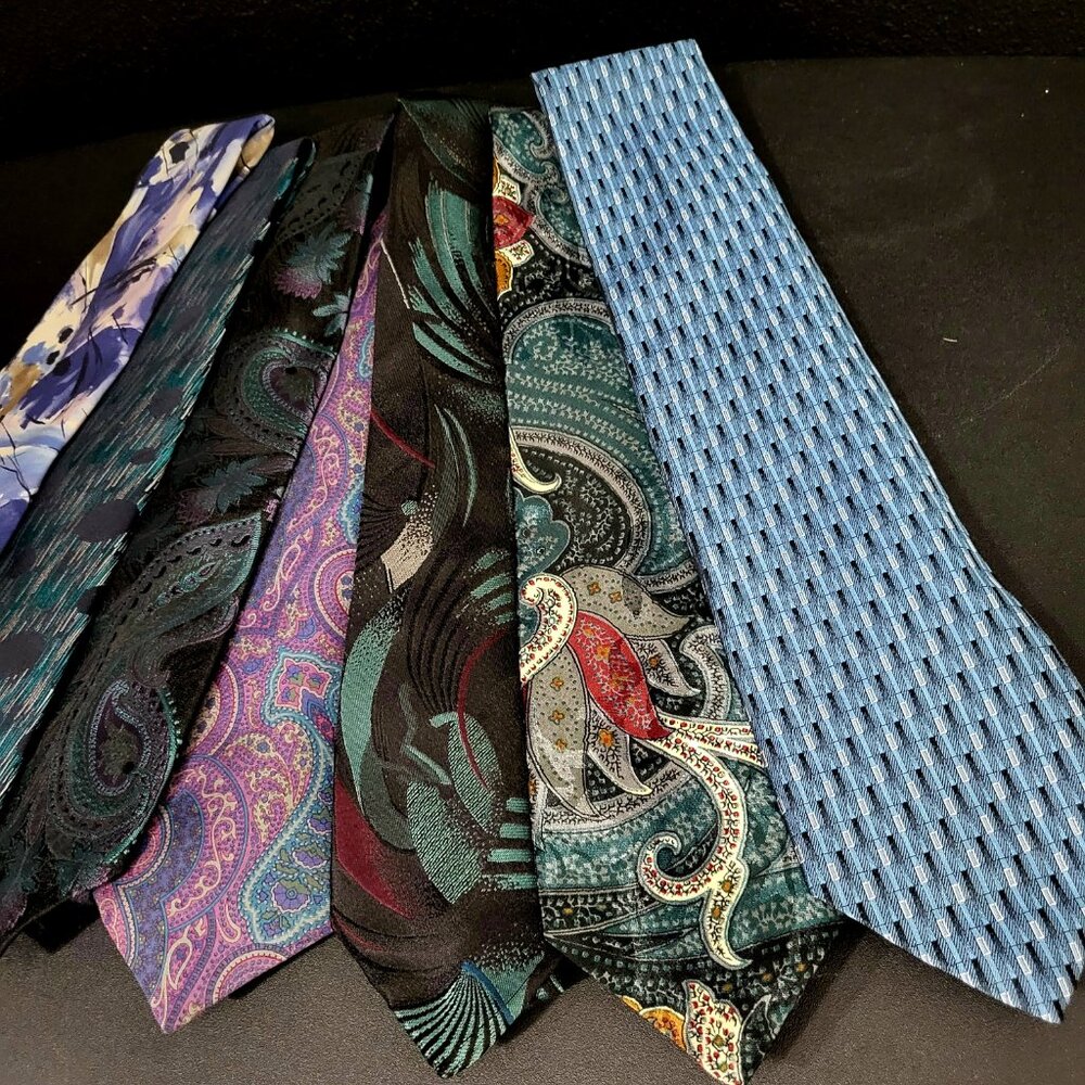 LOT OF 7~MENS TIES~PACO RABANNE PARIS~JONES NEW YORK~DAMON~BLACK BLUE PURPLE - Picture 8 of 15